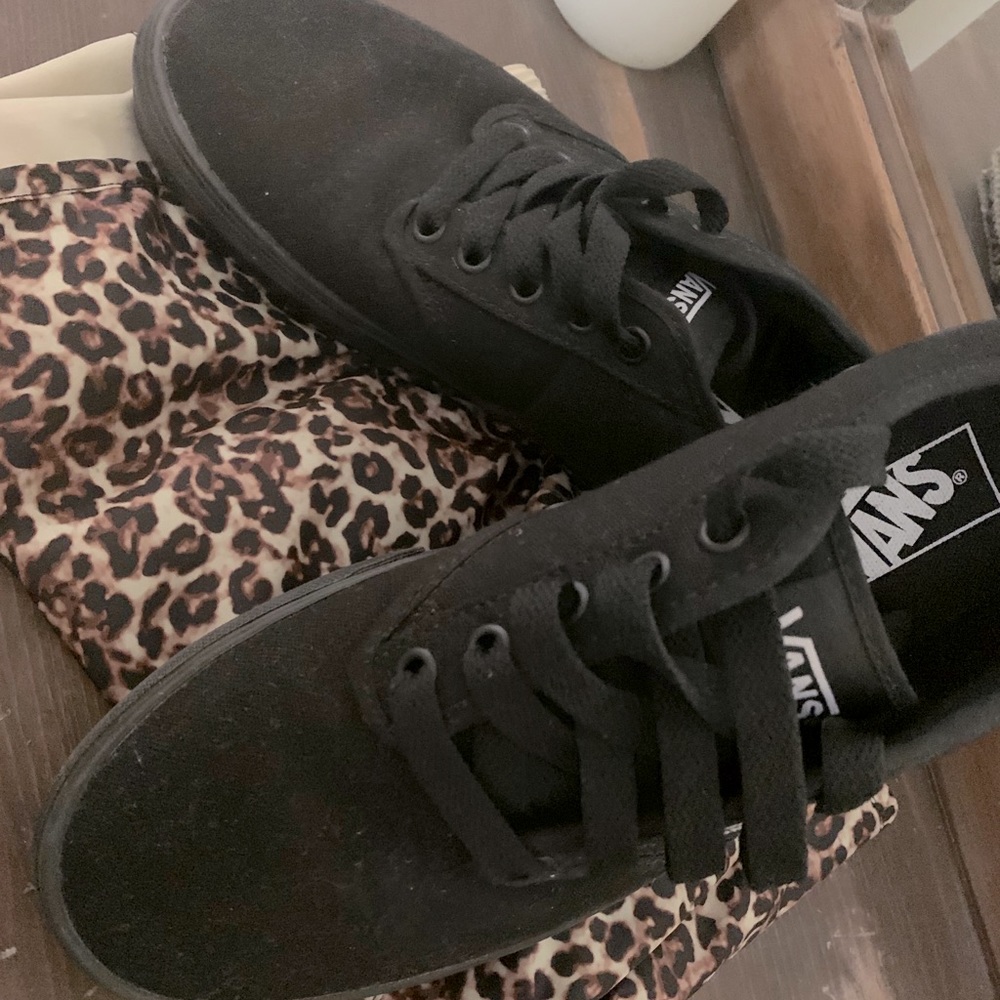 Vans size 8.5 in men’s